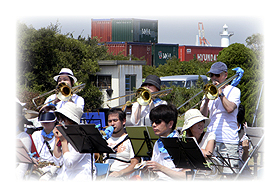 �ʐ^���g�債�Ă�����������